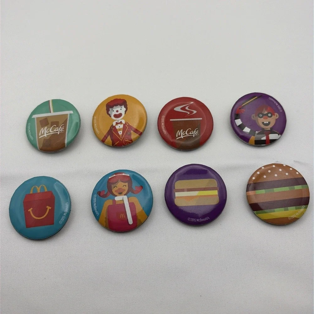 Lot Of 8 2015 McDonald's Employee Button Pins‎ Ronald Hamburglar Birdie Big Mac